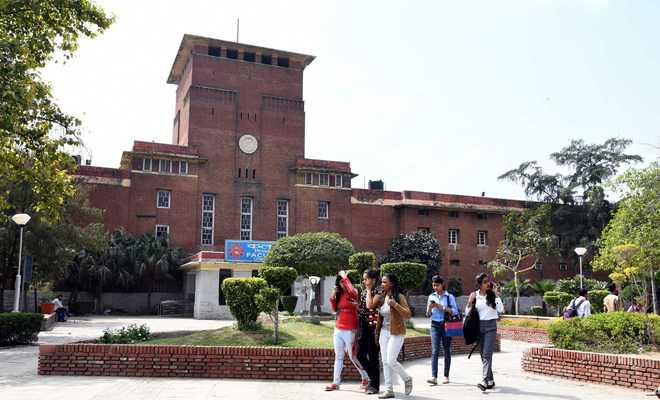 Delhi University (DU)